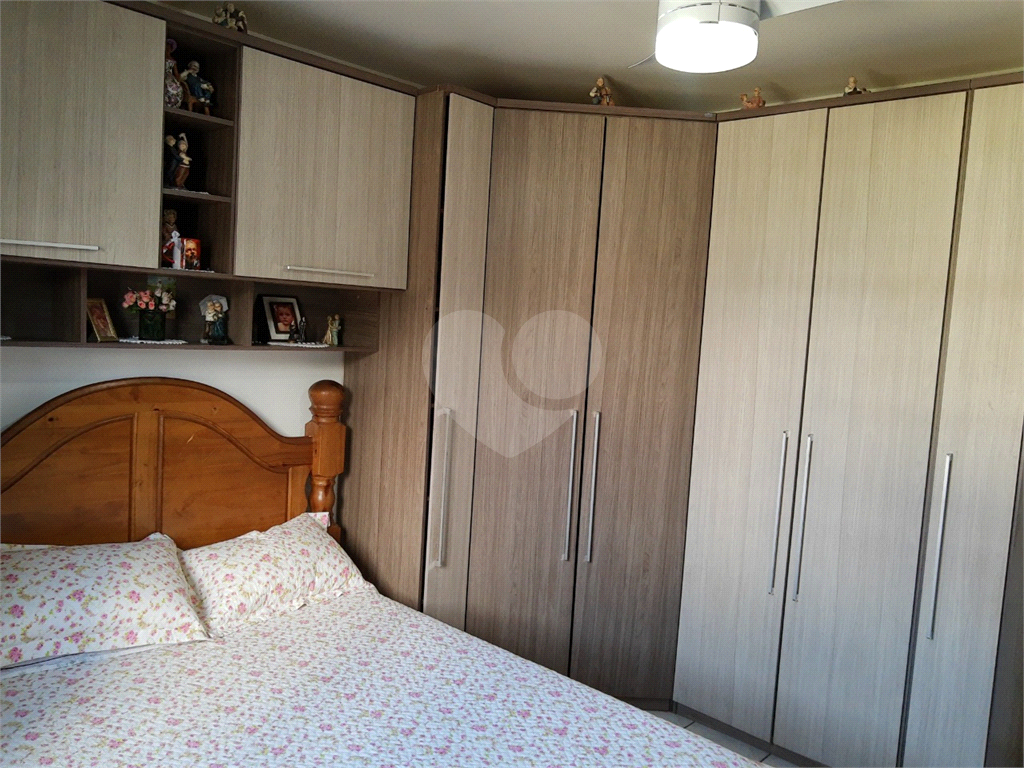 Casa térrea à venda na Vila Mazzei com 2 dormitórios.