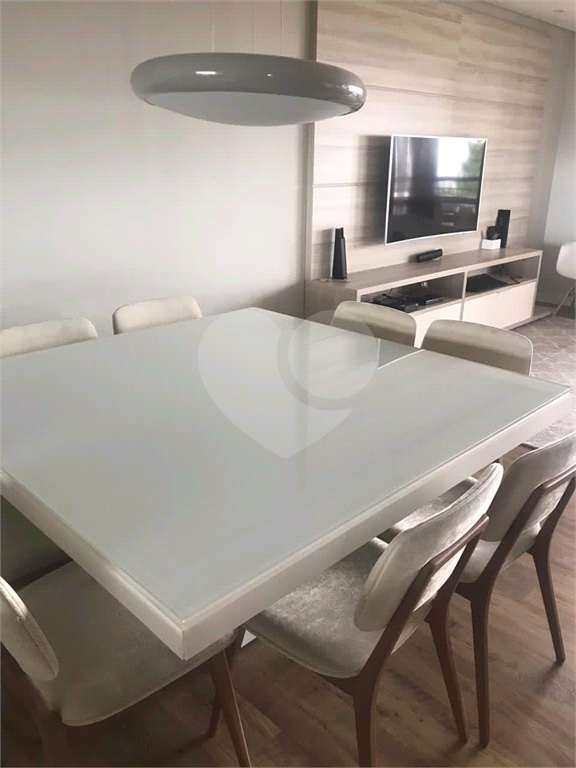 Apartamento  Mobiliado

