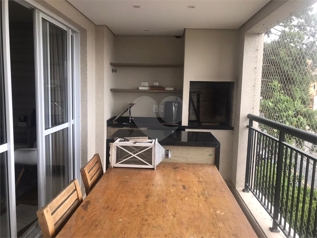 Apartamento  Mobiliado

