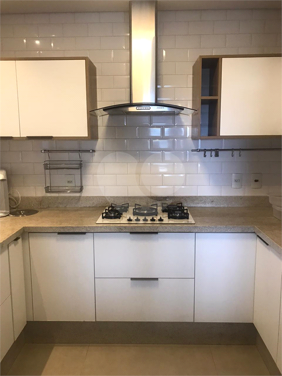 Apartamento  Mobiliado

