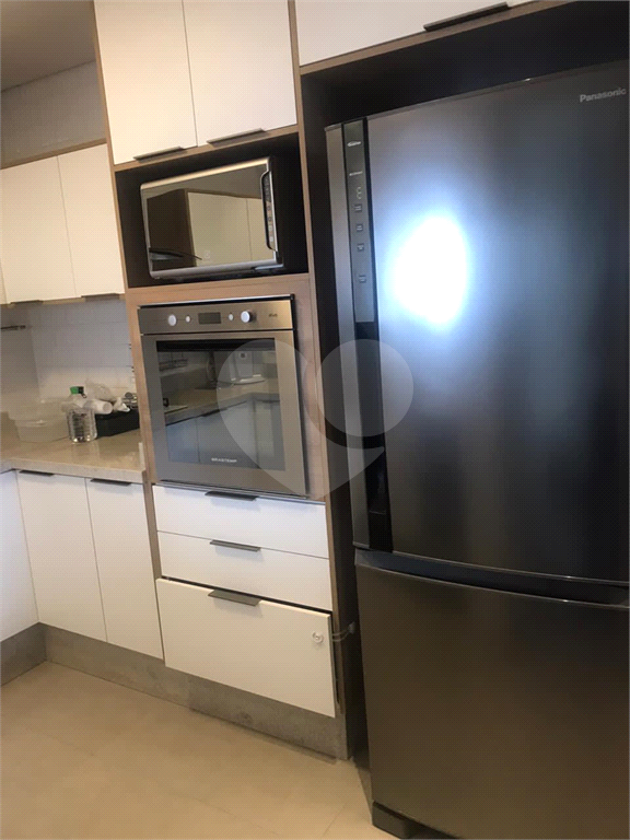 Apartamento  Mobiliado

