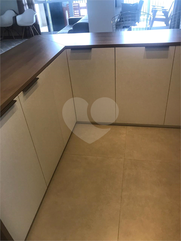 Apartamento  Mobiliado

