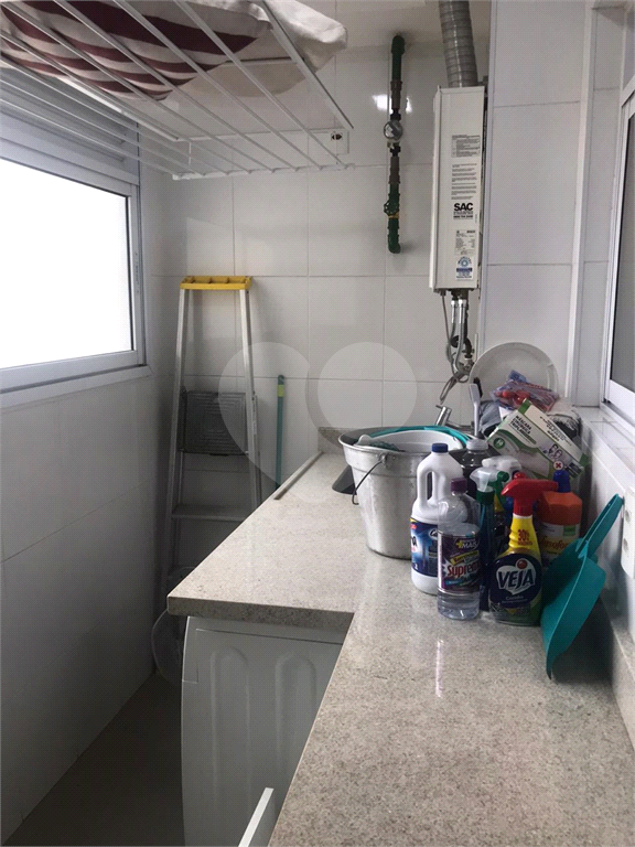 Apartamento  Mobiliado

