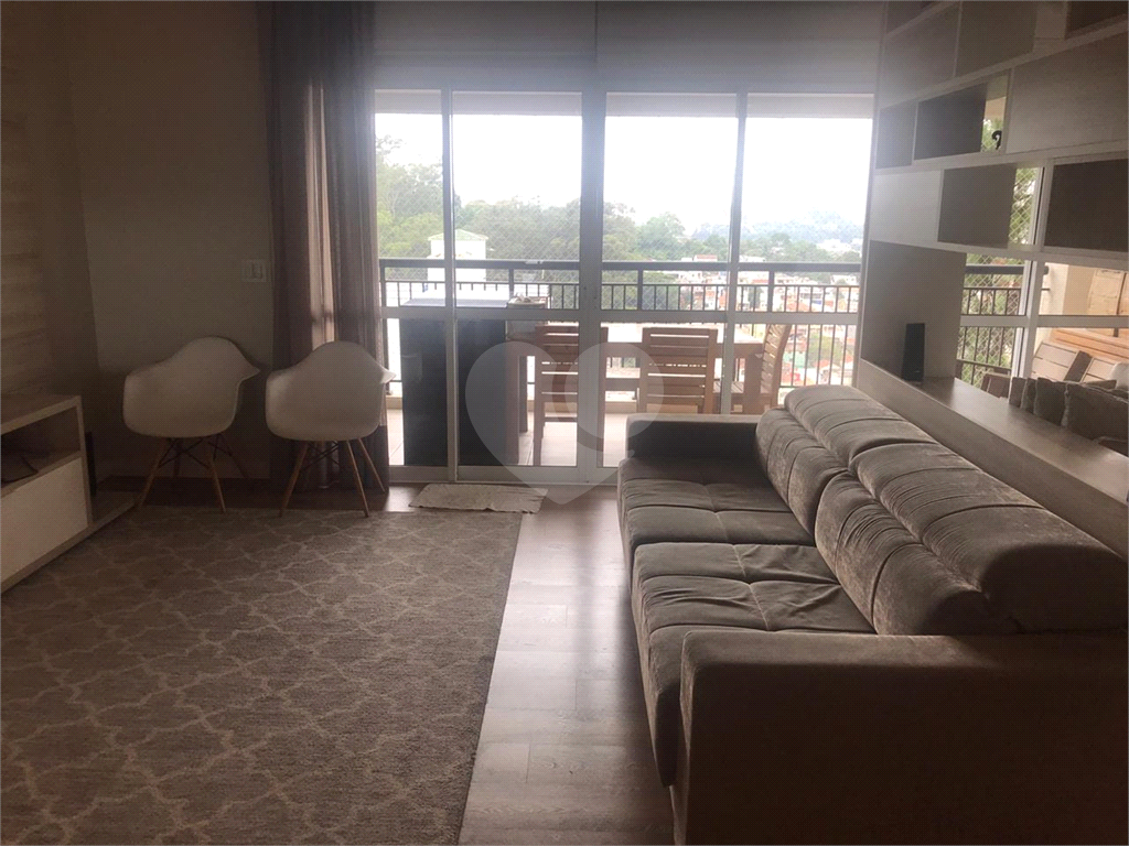 Apartamento  Mobiliado

