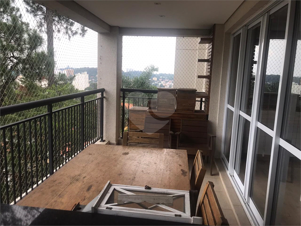 Apartamento  Mobiliado

