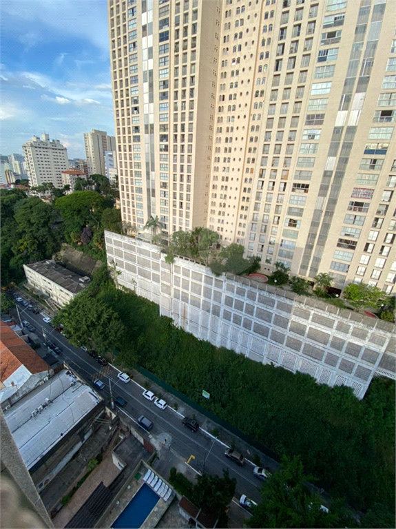 APARTAMENTO A VENDA EM BELA VISTA