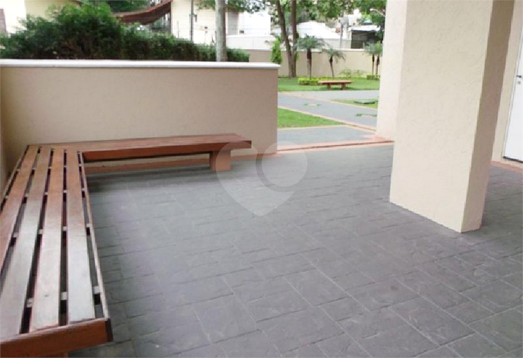 APARTAMENTO em MORUMBI