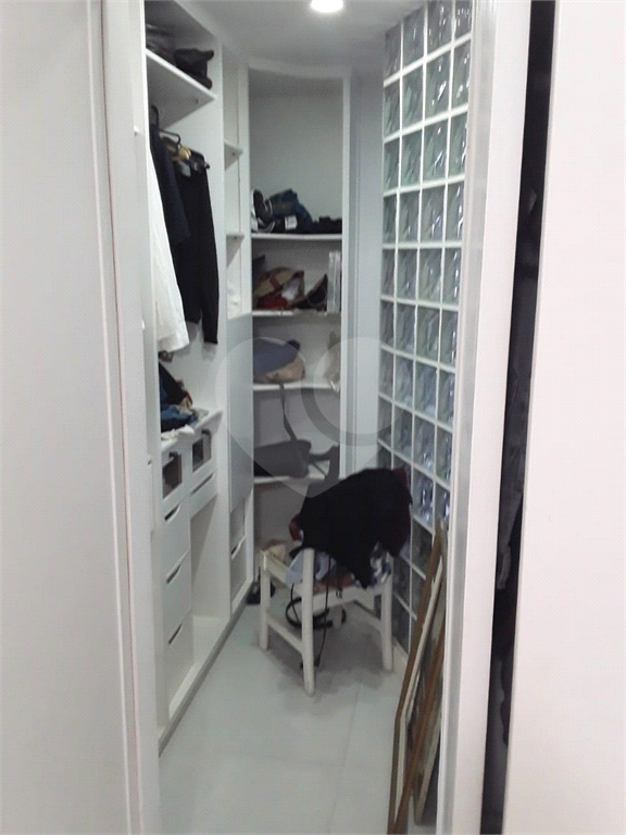 APARTAMENTO em MORUMBI