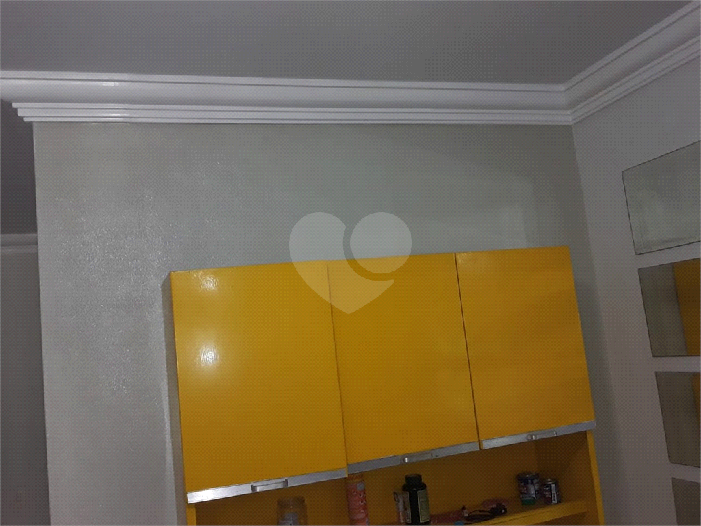 APARTAMENTO em MORUMBI