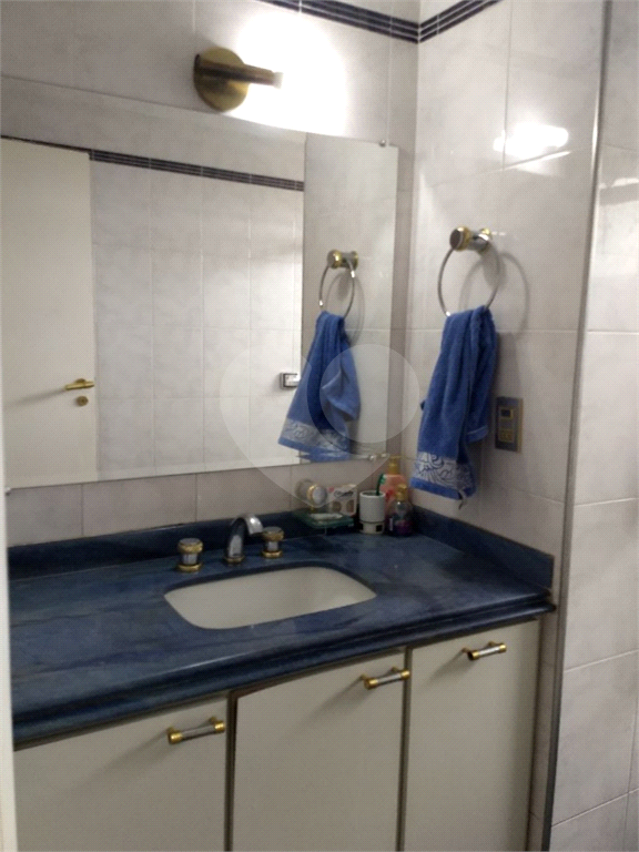 Apartamento à venda com 3 quartos, 140m² - Foto 17