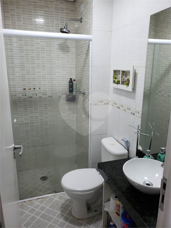 apartamento 3 dormitórios,1 suíte, 2 vagas fixas , varanda gourmet , armários , 