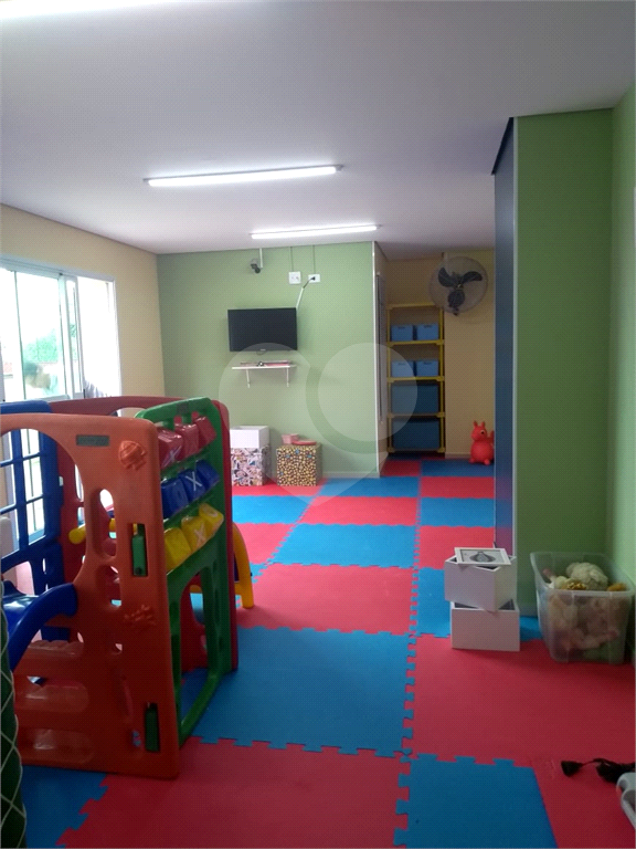 apartamento 3 dormitórios,1 suíte, 2 vagas fixas , varanda gourmet , armários , 