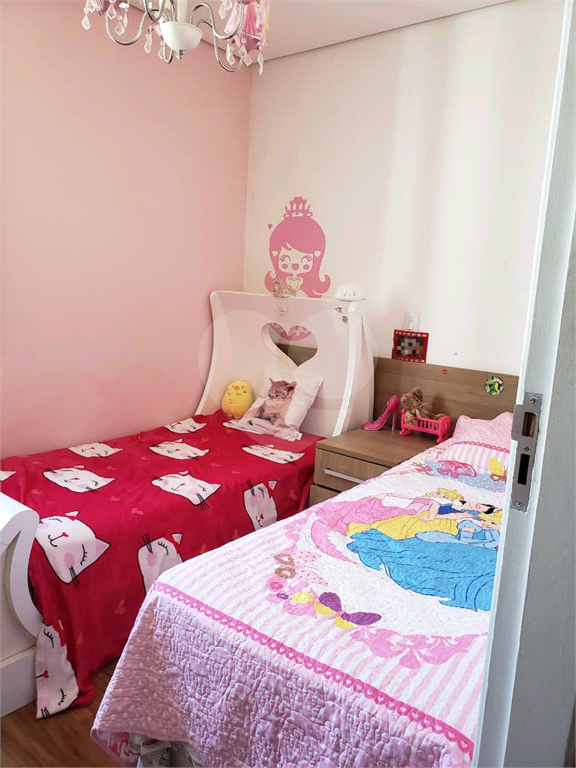 apartamento 3 dormitórios,1 suíte, 2 vagas fixas , varanda gourmet , armários , 