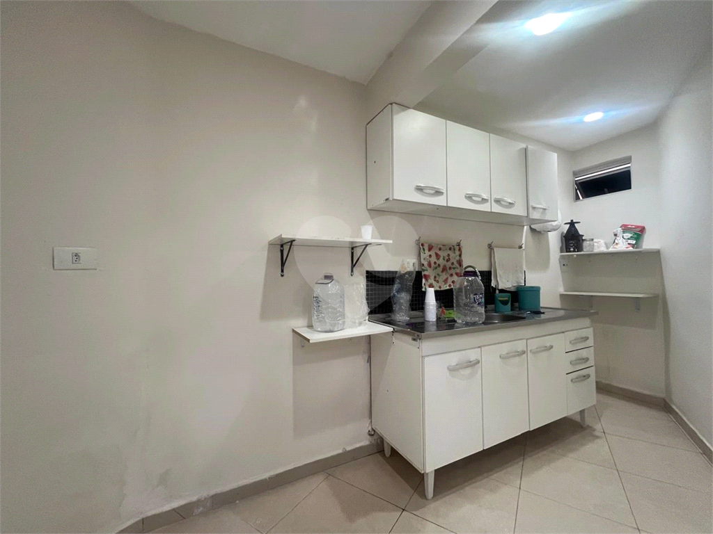 VENDA - LOCACAO PREDIO COMERCIAL - 3 ANDARES - PACAEMBU - 11 BANHEIROS - 12 VAGAS 