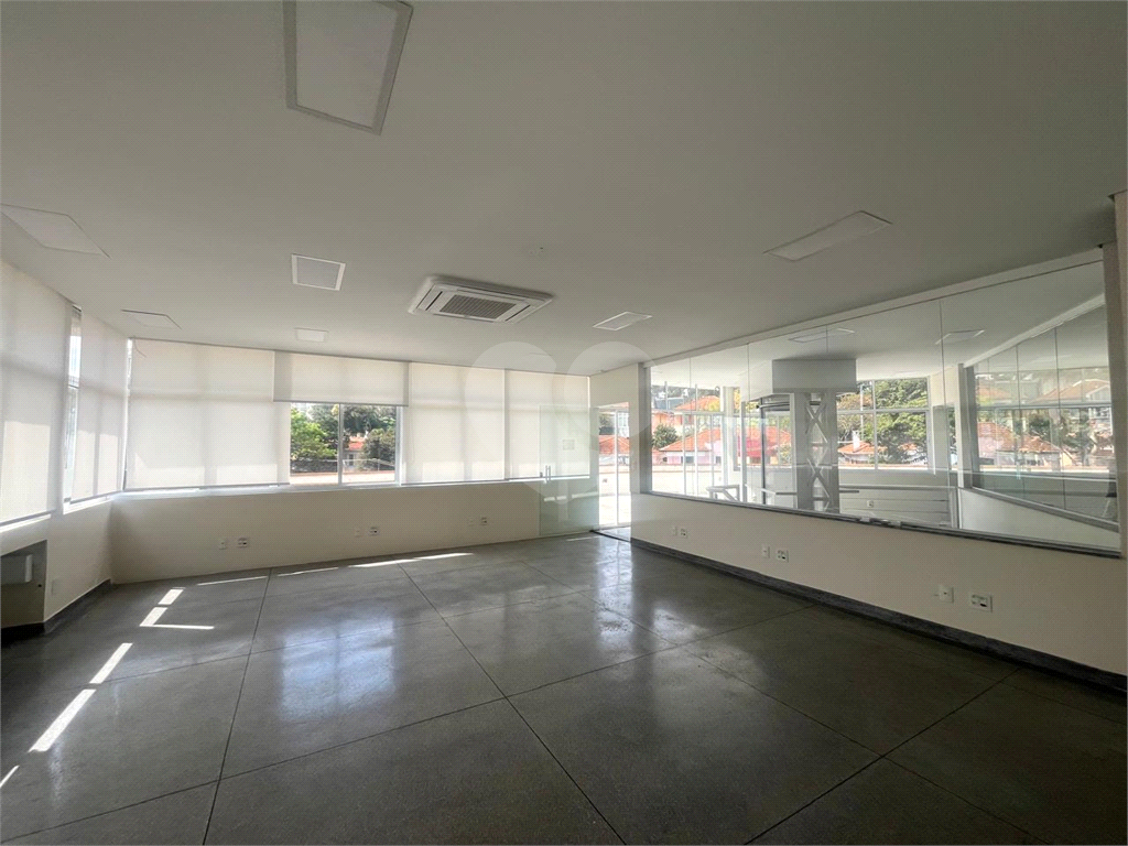 VENDA - LOCACAO PREDIO COMERCIAL - 3 ANDARES - PACAEMBU - 11 BANHEIROS - 12 VAGAS 