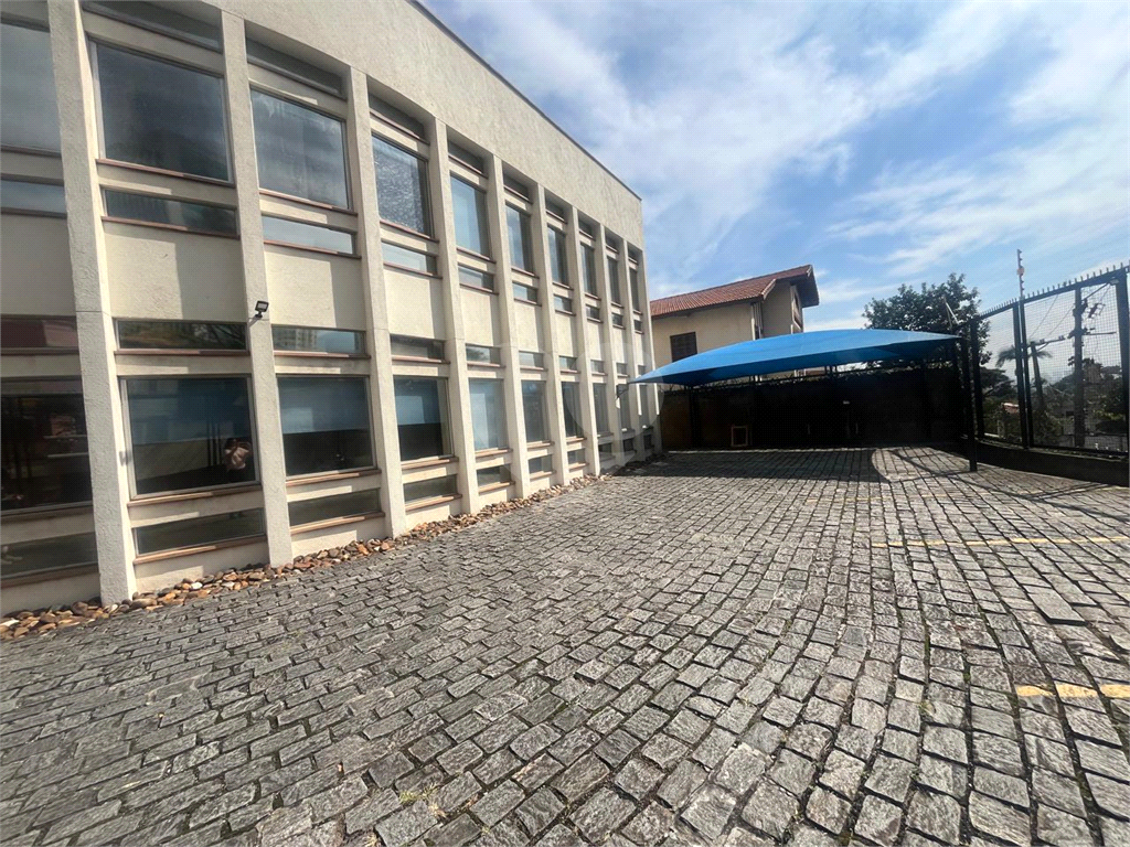 VENDA - LOCACAO PREDIO COMERCIAL - 3 ANDARES - PACAEMBU - 11 BANHEIROS - 12 VAGAS 