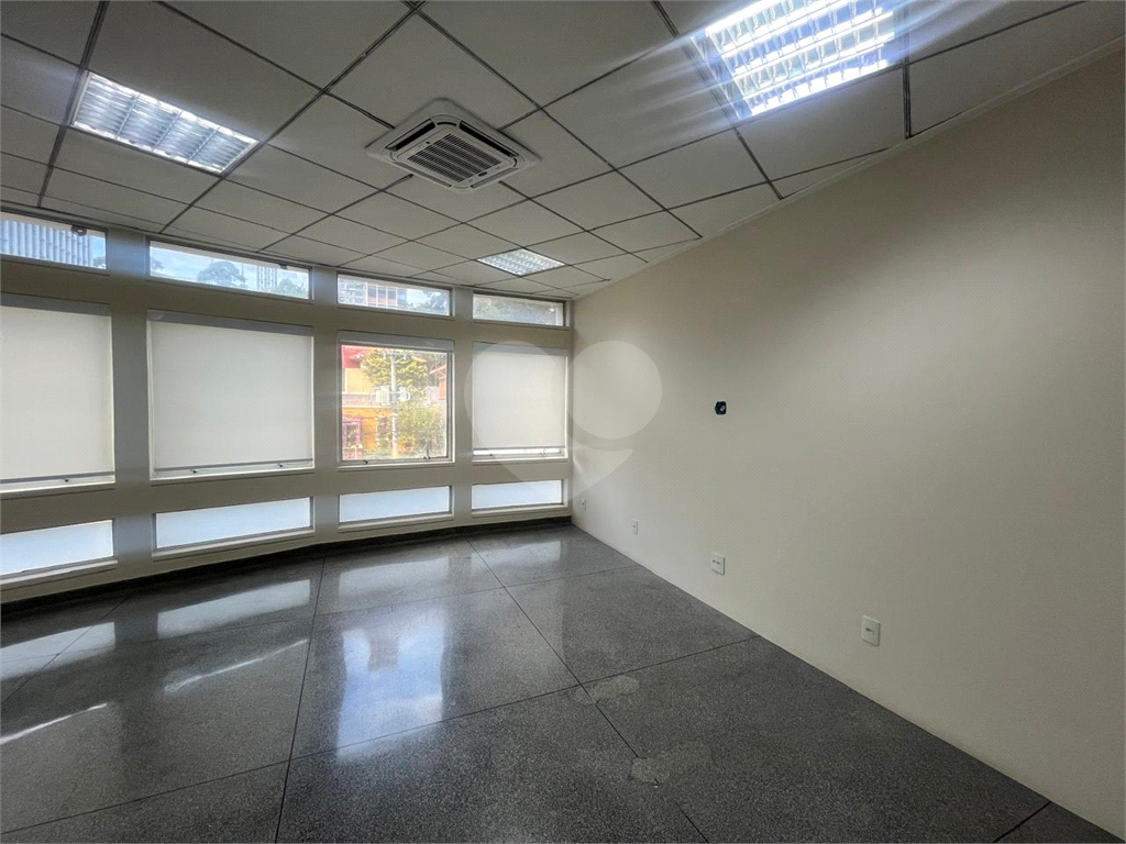 VENDA - LOCACAO PREDIO COMERCIAL - 3 ANDARES - PACAEMBU - 11 BANHEIROS - 12 VAGAS 