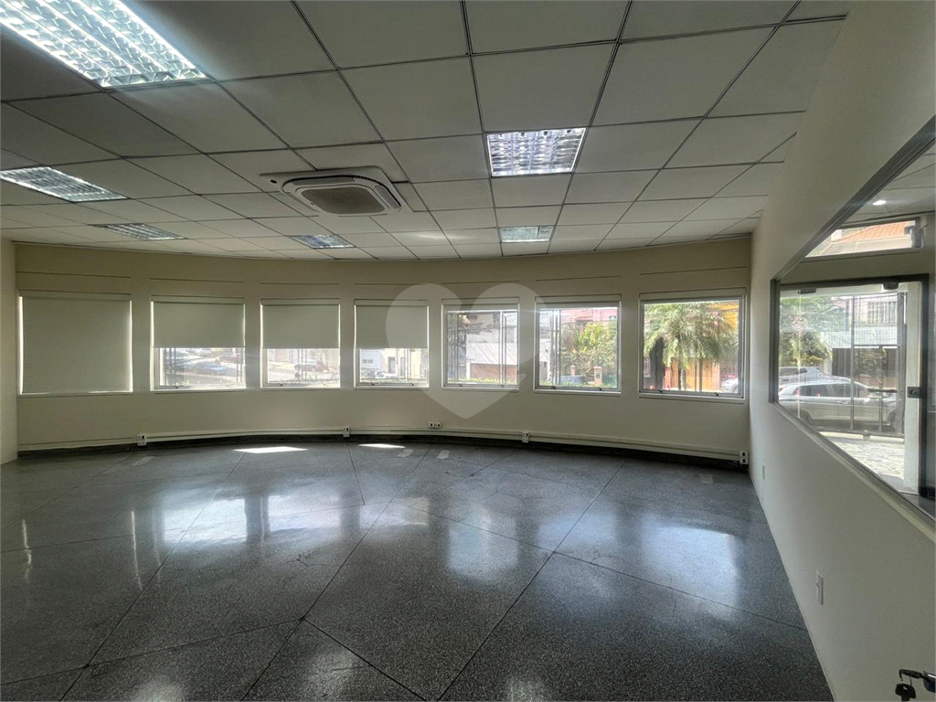 VENDA - LOCACAO PREDIO COMERCIAL - 3 ANDARES - PACAEMBU - 11 BANHEIROS - 12 VAGAS 