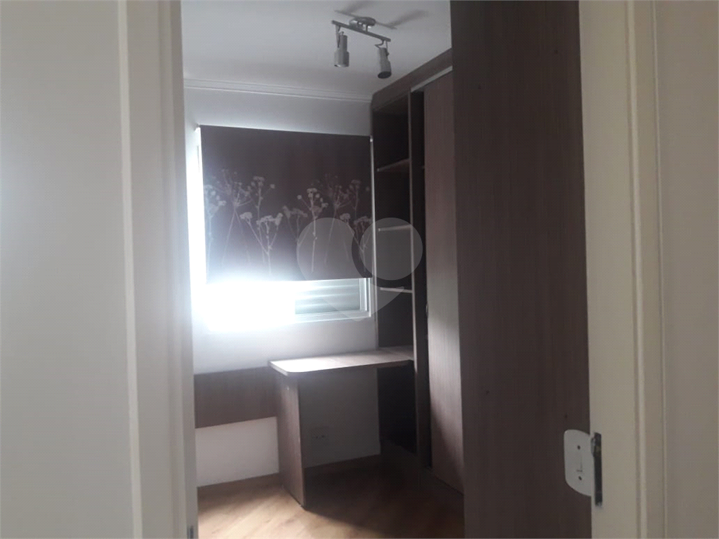 Apartamento Parada Inglesa- Pertinho do metro- 03 dormitorios- 01 suite - com armários planejados.