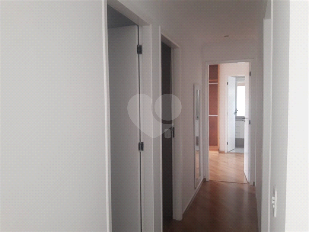 Apartamento Parada Inglesa- Pertinho do metro- 03 dormitorios- 01 suite - com armários planejados.