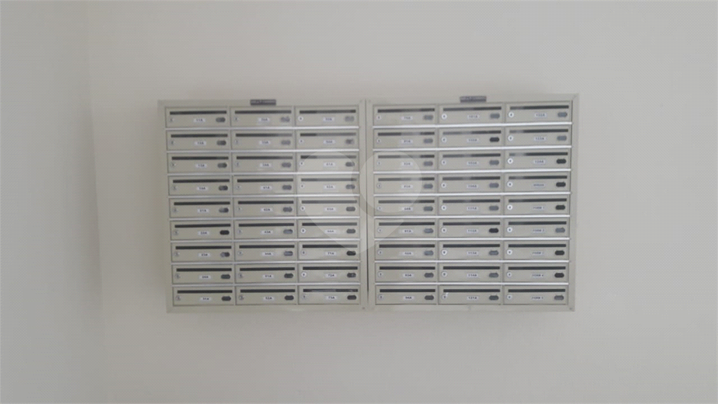 Apartamento Parada Inglesa- Pertinho do metro- 03 dormitorios- 01 suite - com armários planejados.