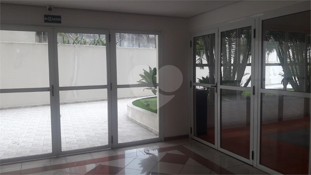 Apartamento Parada Inglesa- Pertinho do metro- 03 dormitorios- 01 suite - com armários planejados.