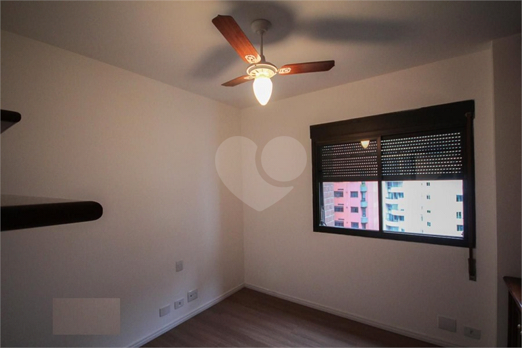 Apartamento com piscina, sacada gourmet, zona sul