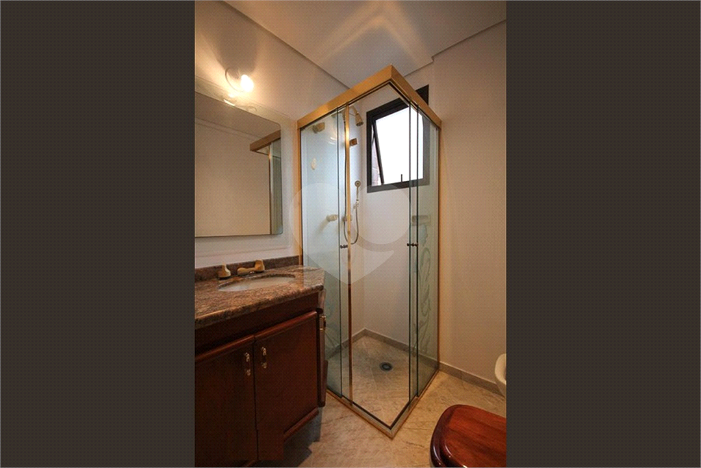 Apartamento com piscina, sacada gourmet, zona sul