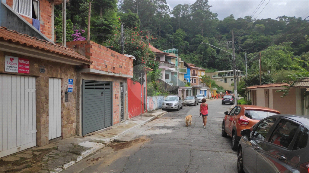 Sobrado 3 dormitórios no Tremembé