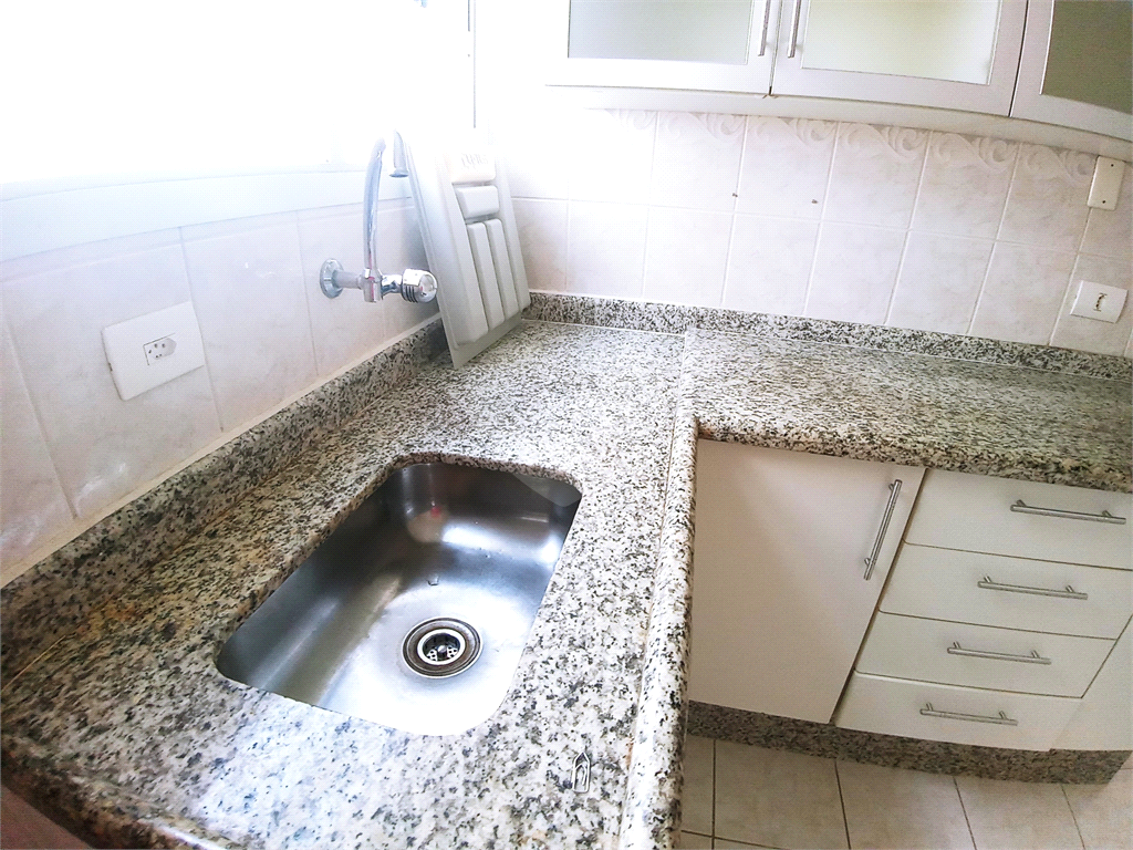 Apartamento à venda com 2 quartos, 58m² - Foto 21