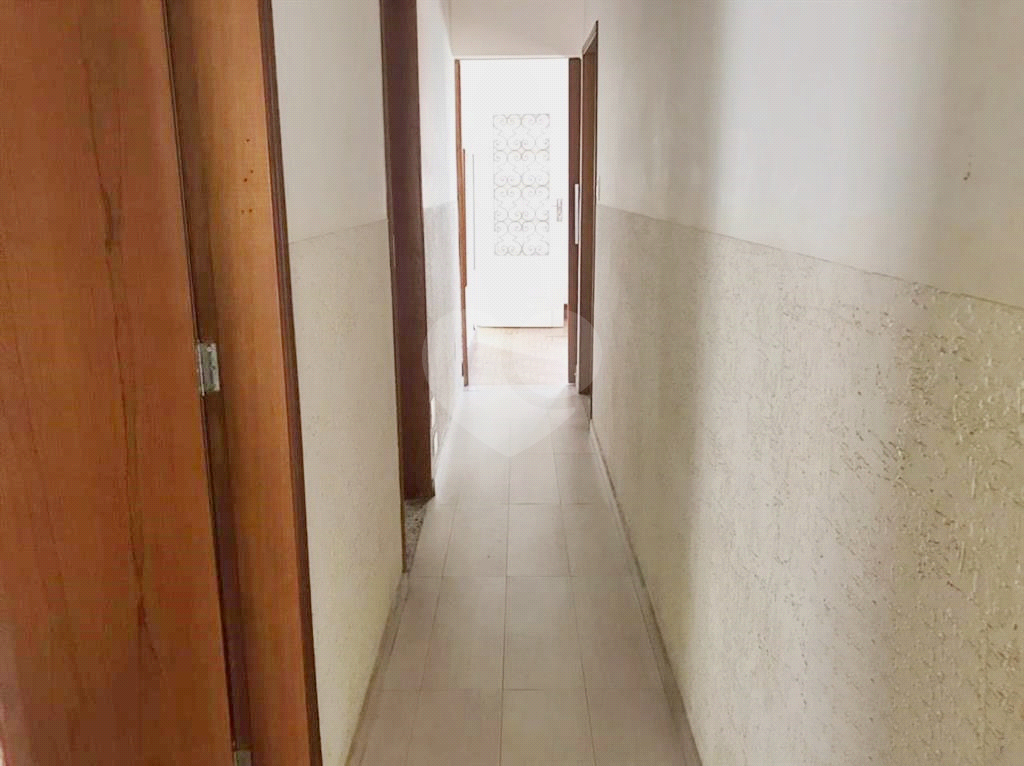 Sobrado comercial e ou residencial. 15 minutos a pé para o Metrô