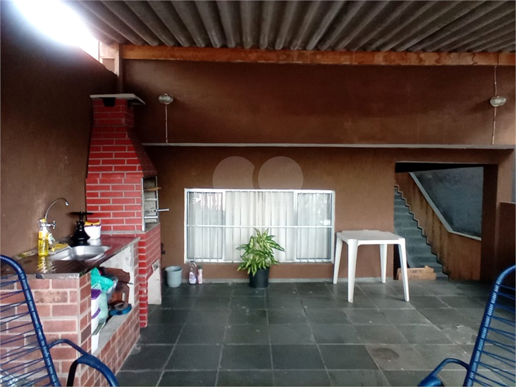 Casa a Venda Bairro Casa de Pedra