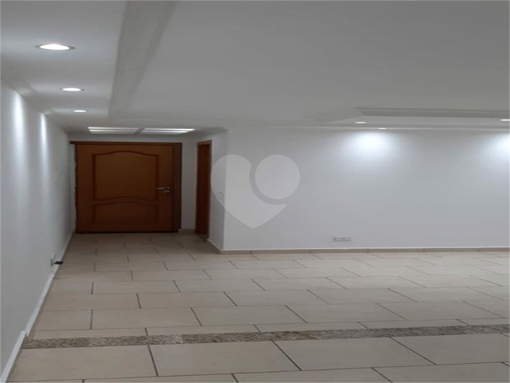 APARTAMENTO em JABAQUARA