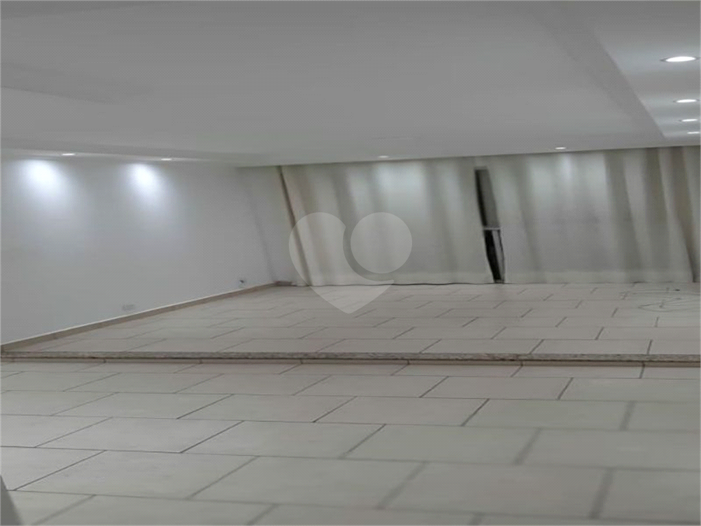 APARTAMENTO em JABAQUARA