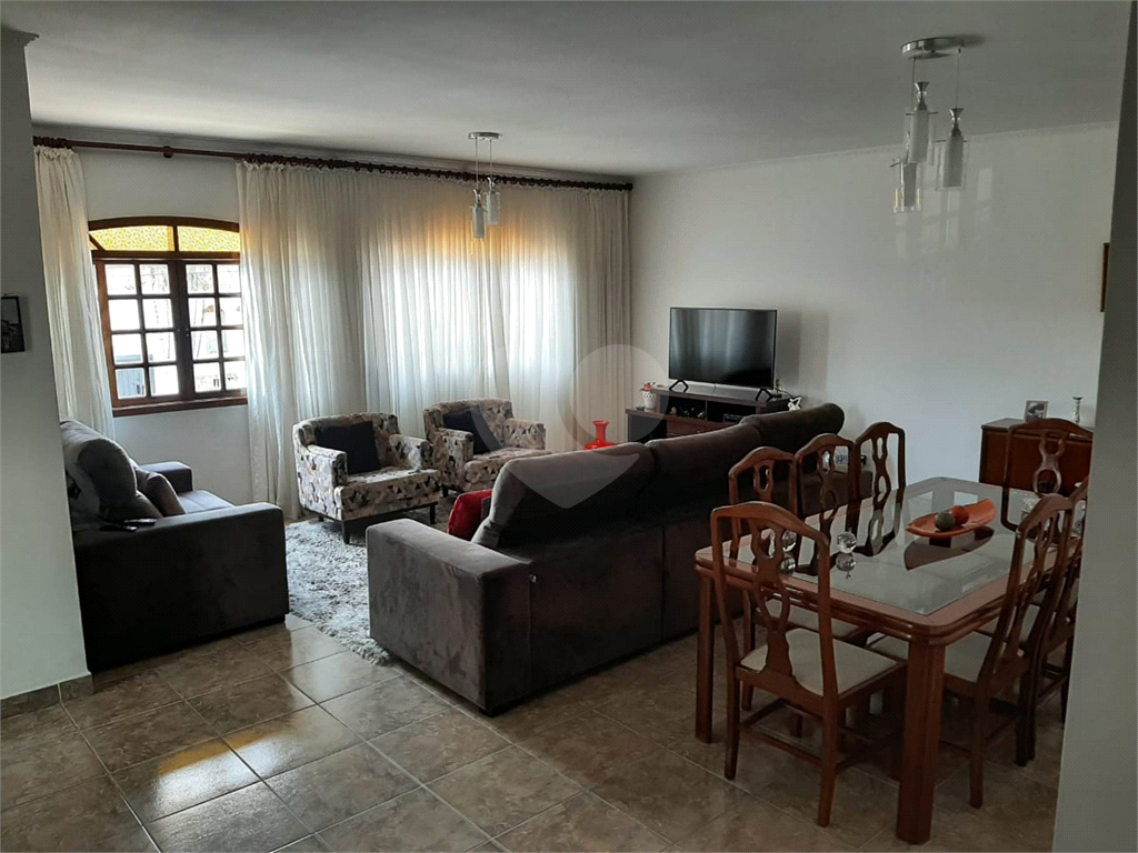 Casa no Jardim Leonor