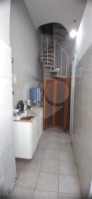 Casa Assobradada para venda entre a Av. Água Fria e Av. Nova Cantareira