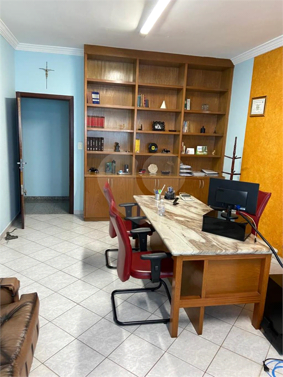 PRÉDIO COMERCIAL! VENHA CONFERIR!  AGENDE  SUA VISITA!