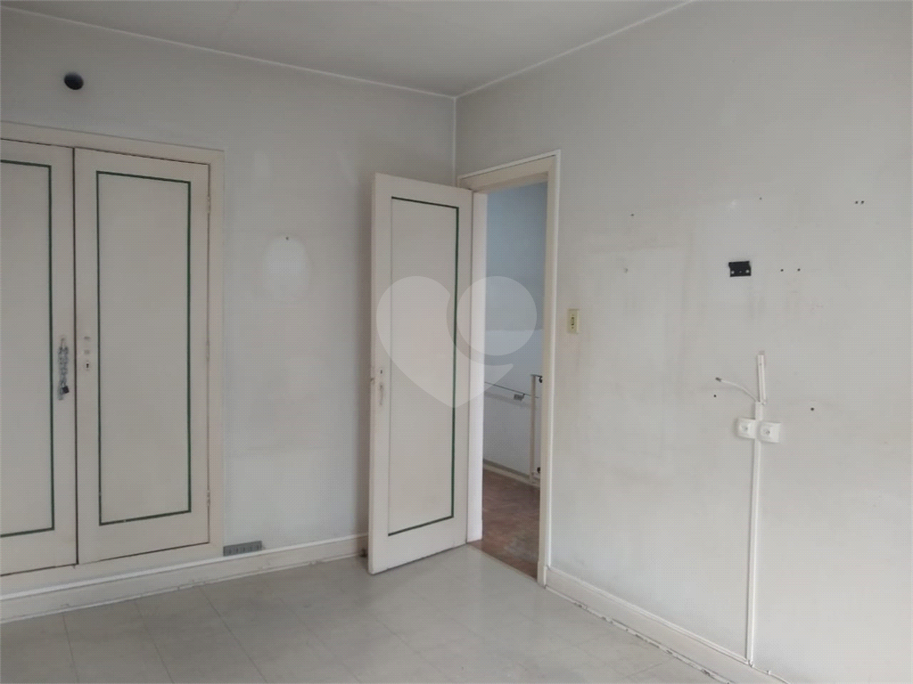 Sobrado à venda com 3 quartos, 190m² - Foto 46