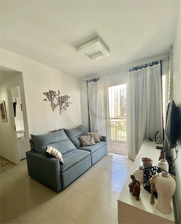 APARTAMENTO em SANTANA