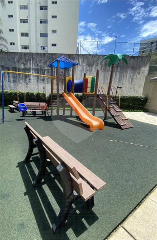 APARTAMENTO em SANTANA