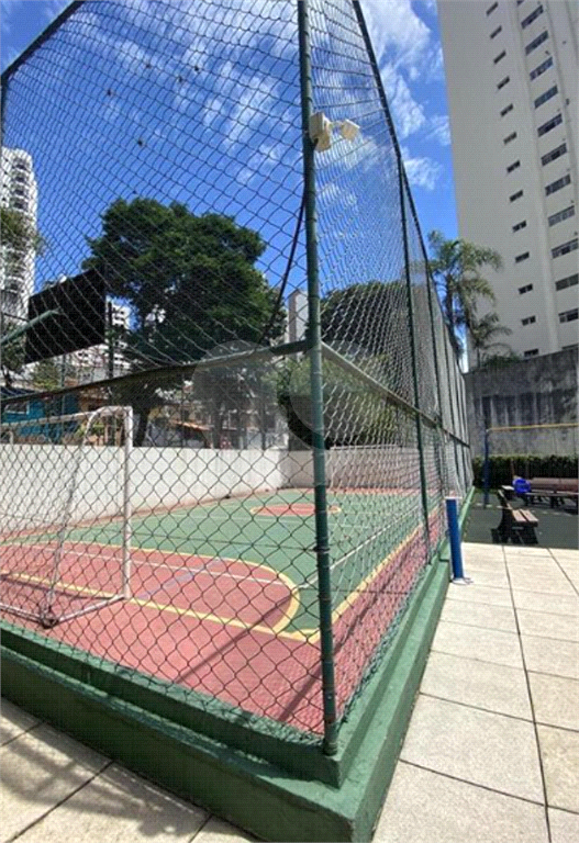 APARTAMENTO em SANTANA
