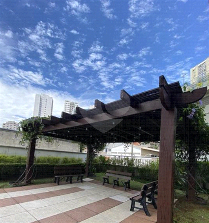 APARTAMENTO em SANTANA
