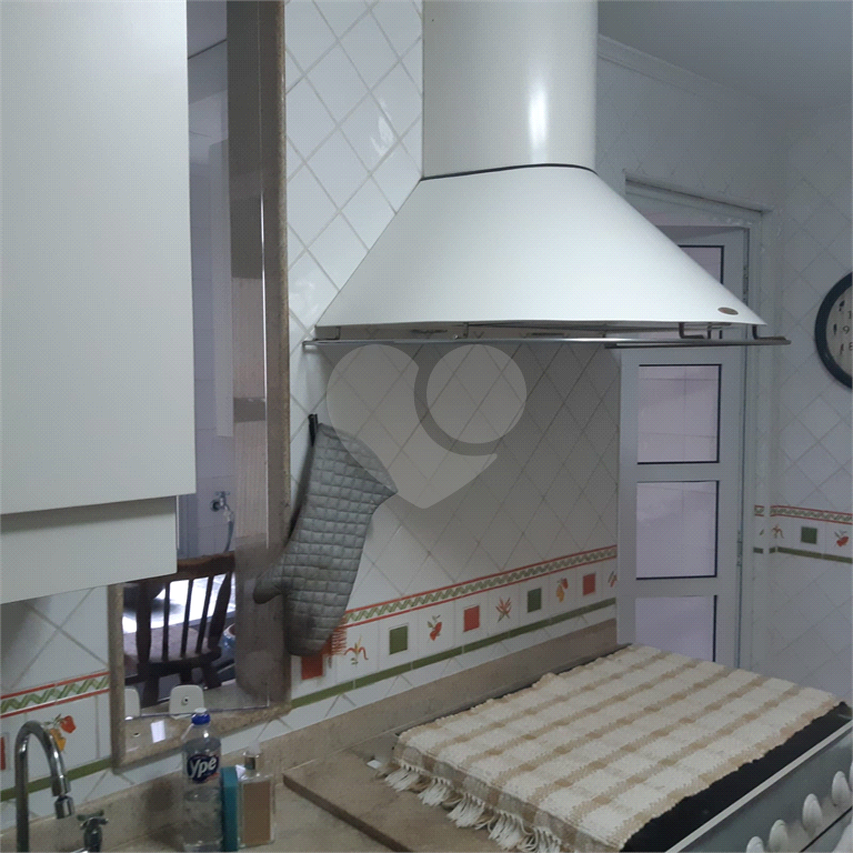 Apartamento à venda com 3 quartos, 180m² - Foto 27