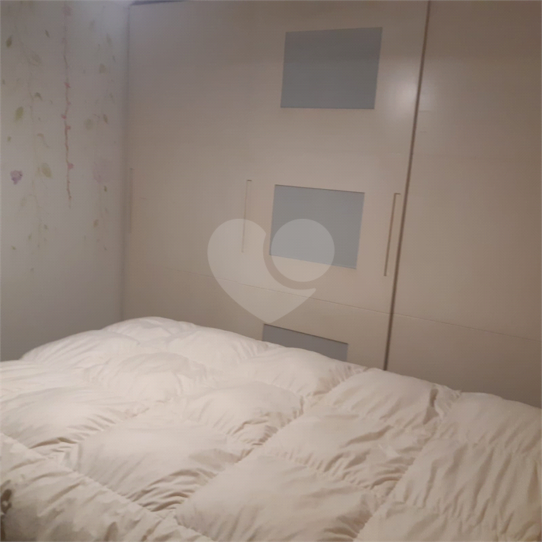 Apartamento à venda com 3 quartos, 180m² - Foto 11