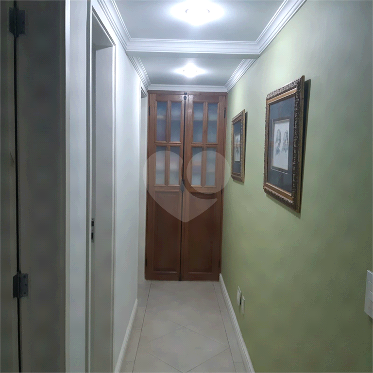 Apartamento à venda com 3 quartos, 180m² - Foto 5