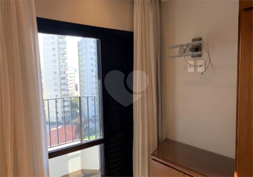 Amplo apartamento com 104 metros, na Região da Av Santa Inês, com 3 dormitórios, sendo uma suítes.