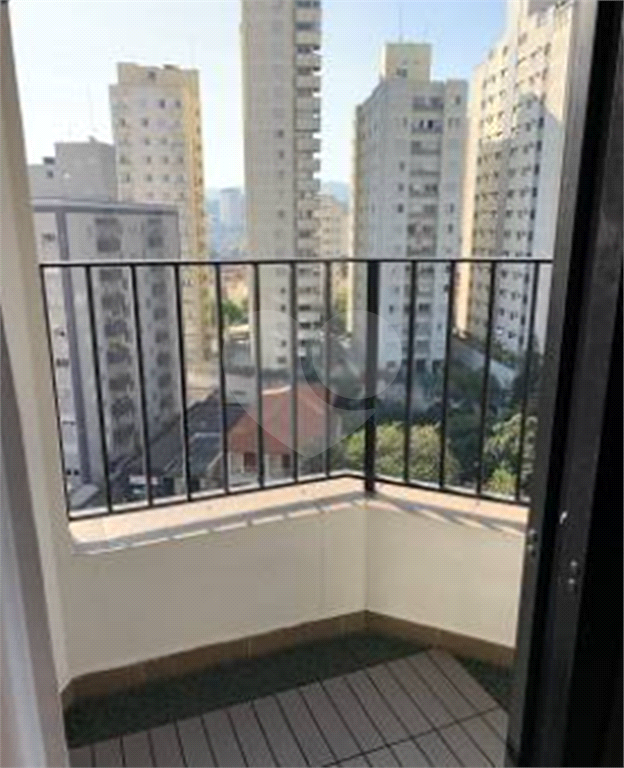 Amplo apartamento com 104 metros, na Região da Av Santa Inês, com 3 dormitórios, sendo uma suítes.