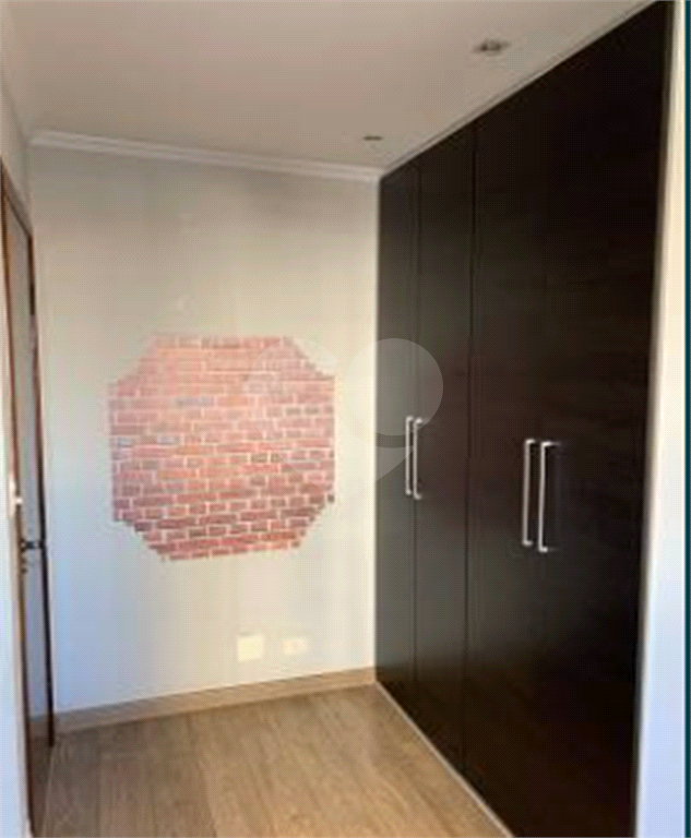 Amplo apartamento com 104 metros, na Região da Av Santa Inês, com 3 dormitórios, sendo uma suítes.