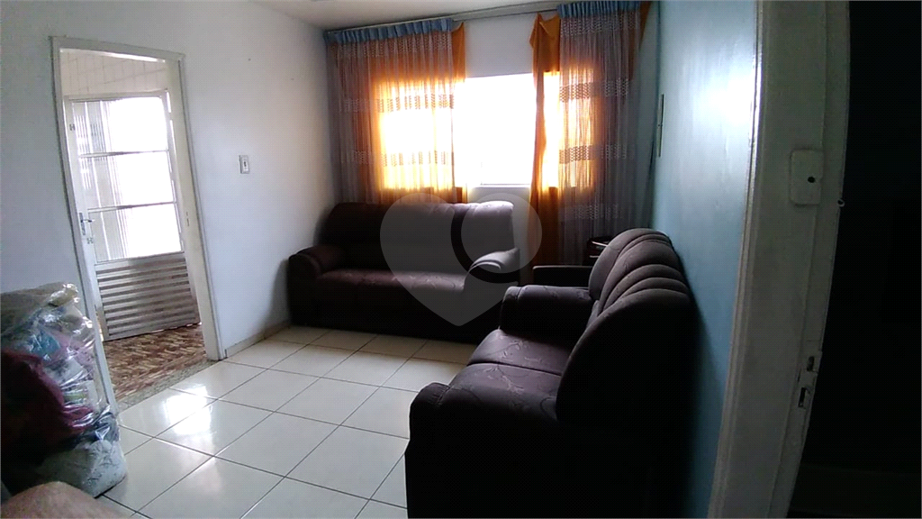 Terreno Enorme com duas casas na Casa Verde