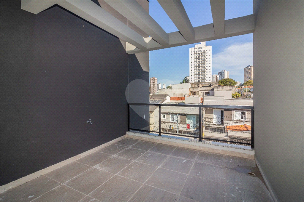 sobrado tres quartos sendo tres suites duas vagas santa terezinha